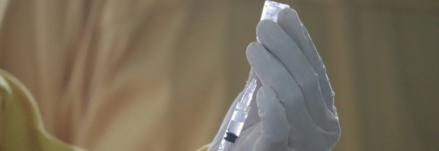 Herinnering COVID-19 vaccinatie najaar 2025 voor zorgmedewerkers