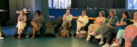 ZKN en vakbond AVV: gezamenlijke aftrap cao-traject